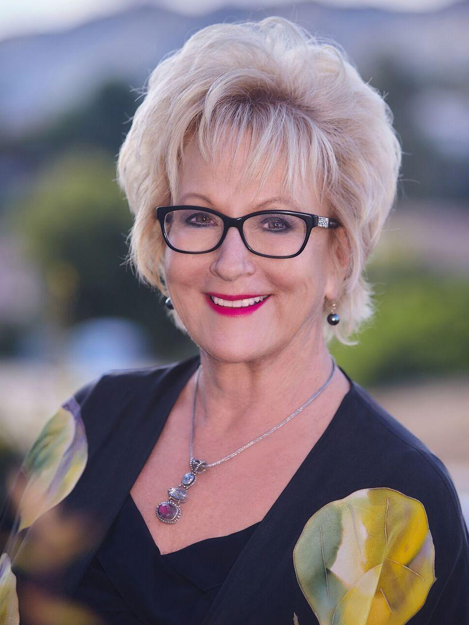 Carolyn Gross, The Dr Pat Show, Dr Pat Show, Dr Pat, Pat Baccili, Transformation Talk Radio, transformation