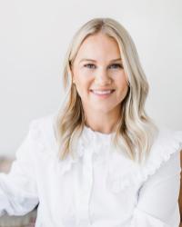 Chelsea Kundle, Wigged Out on The Heart Leader Podcast