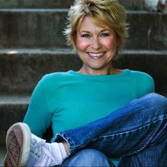 Conscious Creation with Dee Wallace - Loving Yourself Is the Key to Creation: EP # 624