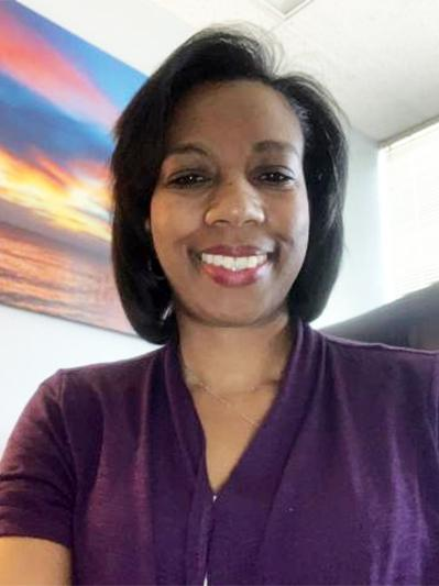 Dr Lisa Kohut host on Transformation Talk Radio