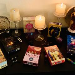 Learn How To Pull Your Own Oracle Cards