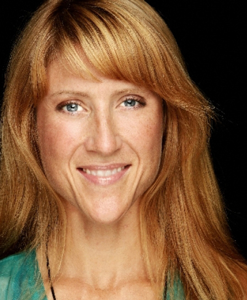  Gillian Laura Roberts 