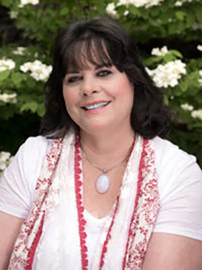 laura hosford host on transformation talk radio