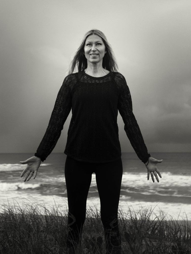 Stacey Demarco-witch-halloween-transformation talk radio