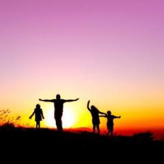 The Dr. Pat Show: Talk Radio to Thrive By!: Goodnews Segment: Medicare Open Enrollment, Living with COPD, the Age of Personal Robots, & Heart Disease Risks