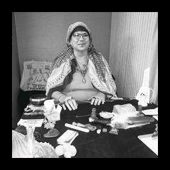 The Empower Me Show with Pam Bright: A Spiritual Toolbox for Your Life: It's beginning alot like Christmas with Pam Bright