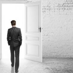 The Truth is Funny Radio.....shift happens! with Host Colette Marie Stefan: No More Excuses&mdash;Open Your Doors of Discovery! With Guest Susie Briscoe